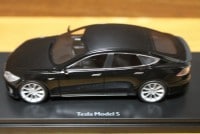 シュコー 1/43 テスラ モデルS ブラック 450987100|その他|ミニカー その2