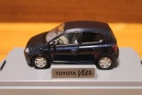 エポック 1/43 トヨタ Vitz ダークブルーマイカ 47010-2|トヨタ（レクサス・日野を含みます）|ミニカー