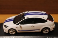 ＭＩＮＩＣＨＡＭＰＳ 1/43 フォード フォーカス ST 2008 ホワイト 400 087300|フォード|ミニカー その2