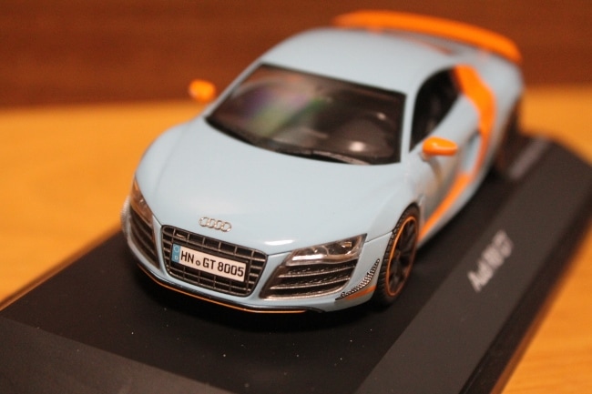 ���女�� 1/43 �����ǥ� R8 GT ����ե졼���� 450722600