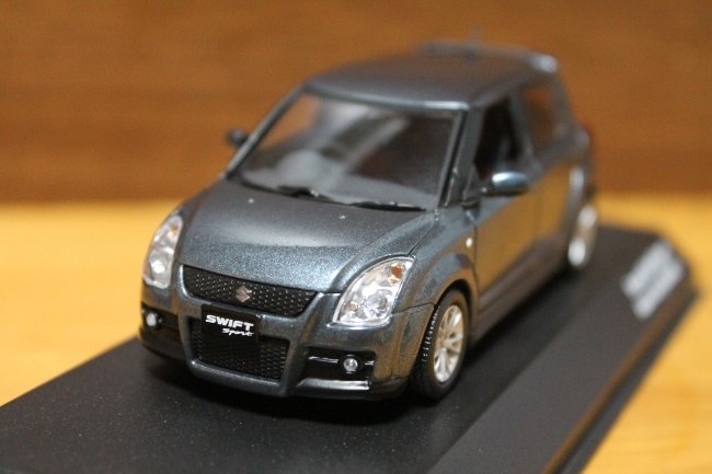 スイフトスポーツミニカーzc33s
