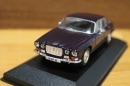 �������� 1/43 ���㥬�� XJ6 ���꡼��1 4.2 �֥�å����塼��å� VA08620