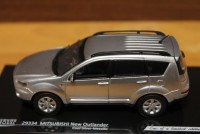 ビテス 1/43 三菱 ニューアウトランダー シルバー 29334|三菱|ミニカー その2