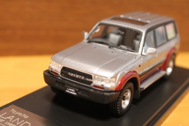 予約 T64G-074-OR Tarmac Works 1/64 日産 Nissan VeilSide