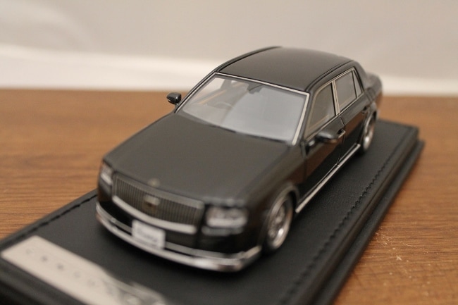 �����˥å�����ǥ�1/43 �ȥ西 �������꡼ UWG60 �֥�å� 1728