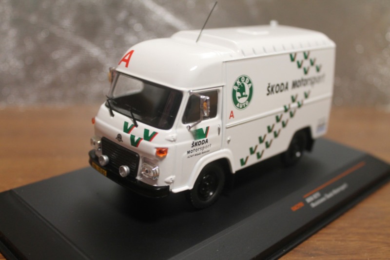 IXO1/43 AVIA A21F ��꡼����������ȥ��������女���⡼�������ݡ��ġ�RAV290