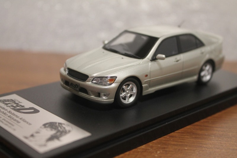 1/43 頭文字D: 秋山延彦 アルテッツァ | HLJ.co.jp