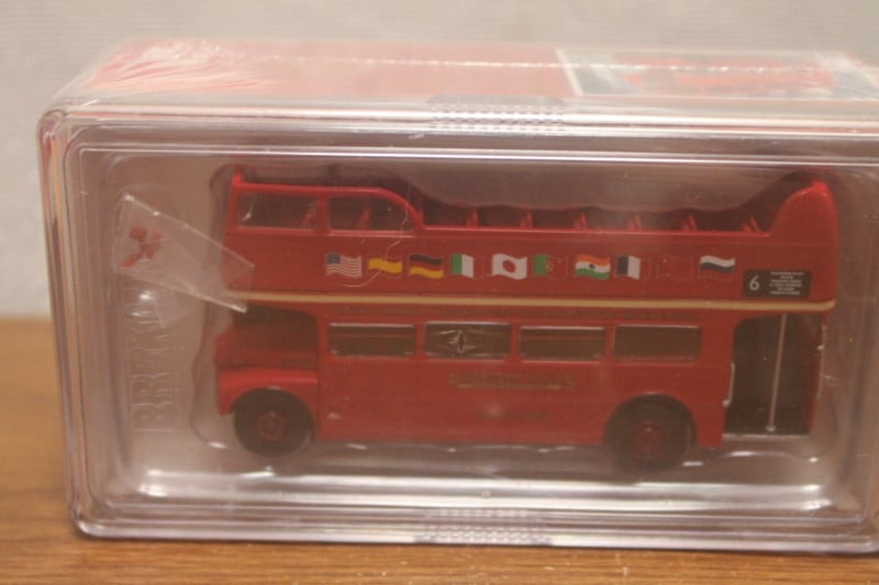 �֥쥭��1/87��AEC���롼�ȥޥ����������ץ�Premium Tours��61102