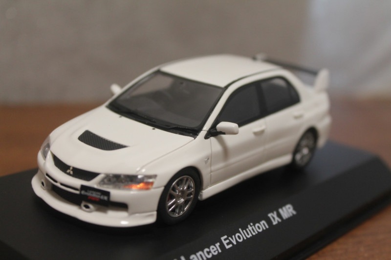 ����1/43����ɩ����󥵡����ܥ�塼����󭺡�MR���ۥ磻�ȡ�43111W