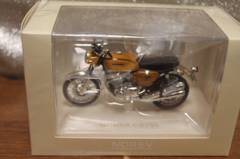 ミニカー] | [ミニカー] | [ぽんた商店昭和レトロ館]