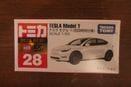 トミカ　NO.28　テスラ　モデルY　初回特別仕様