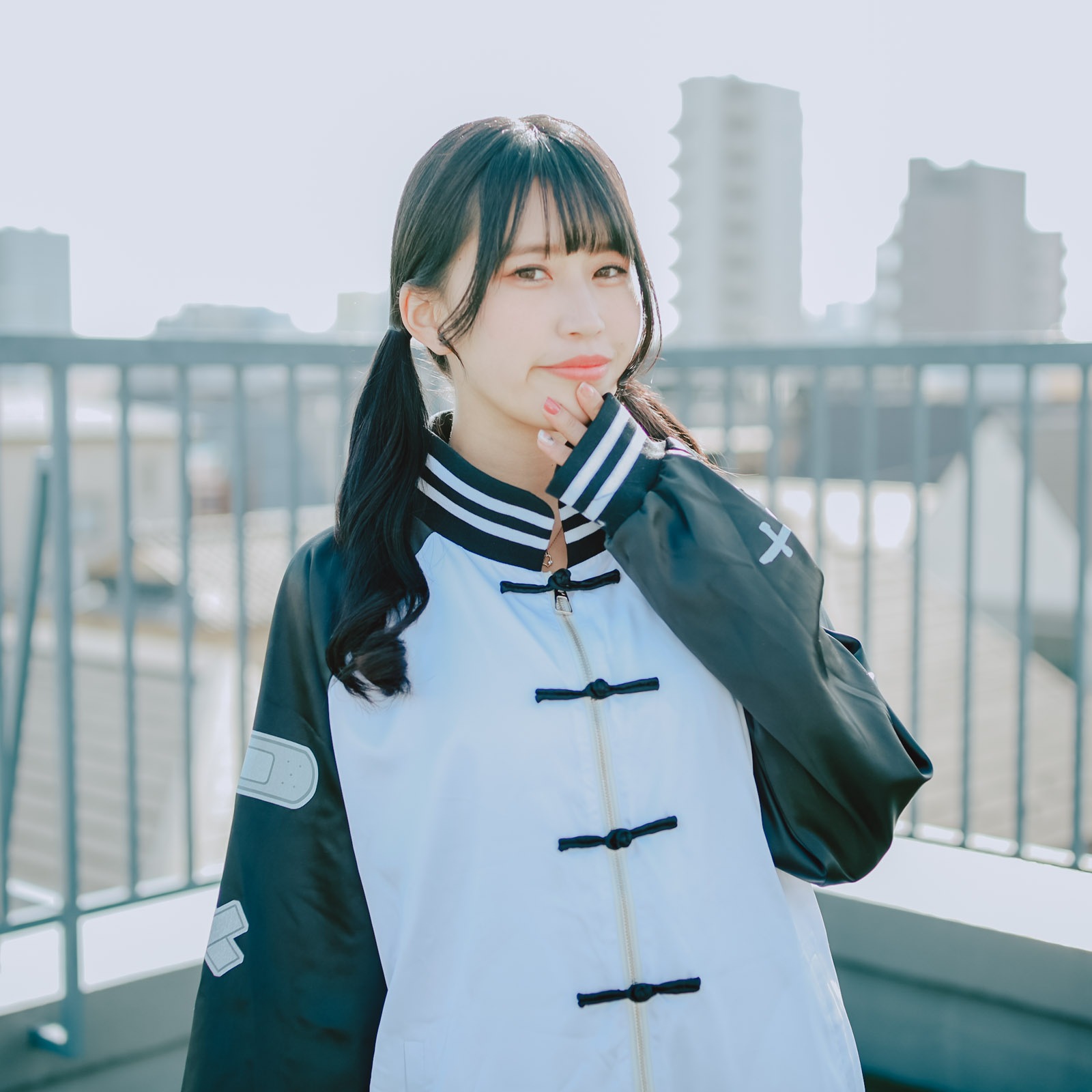 ڻĤ鷺ۥ饹ȥ졼γФͤǥإˤˤ궴ޤ줿ѥ 