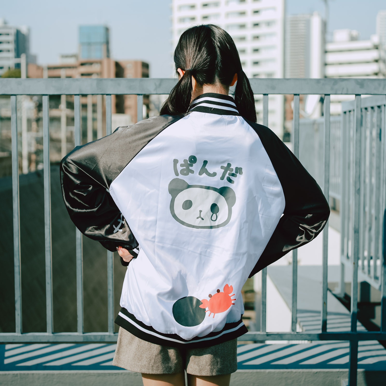 ڻĤ鷺ۥ饹ȥ졼γФͤǥإˤˤ궴ޤ줿ѥ 