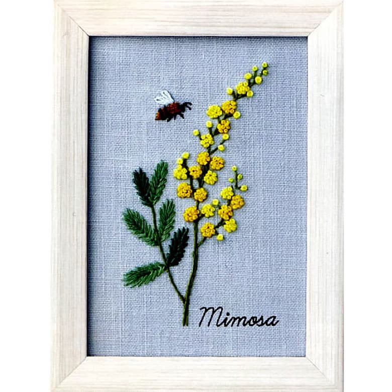 青木和子 刺繍 完成品 「ルピナスのメドウ」 クロス ステッチ 花