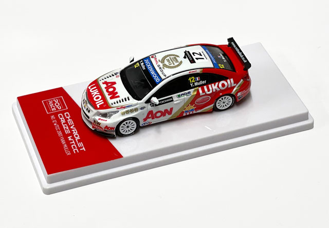 1/64 【台座付限定版】Chervolet Cruze WTCC No.12 WTCC 2013 Yvan