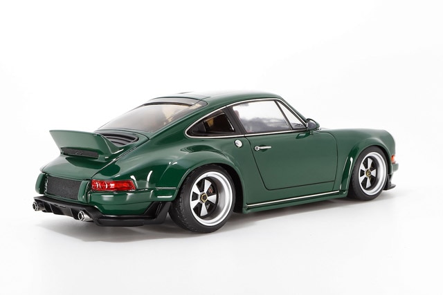 1/18 Singer DLS Oak Green Metallic シンガー DLS オーク