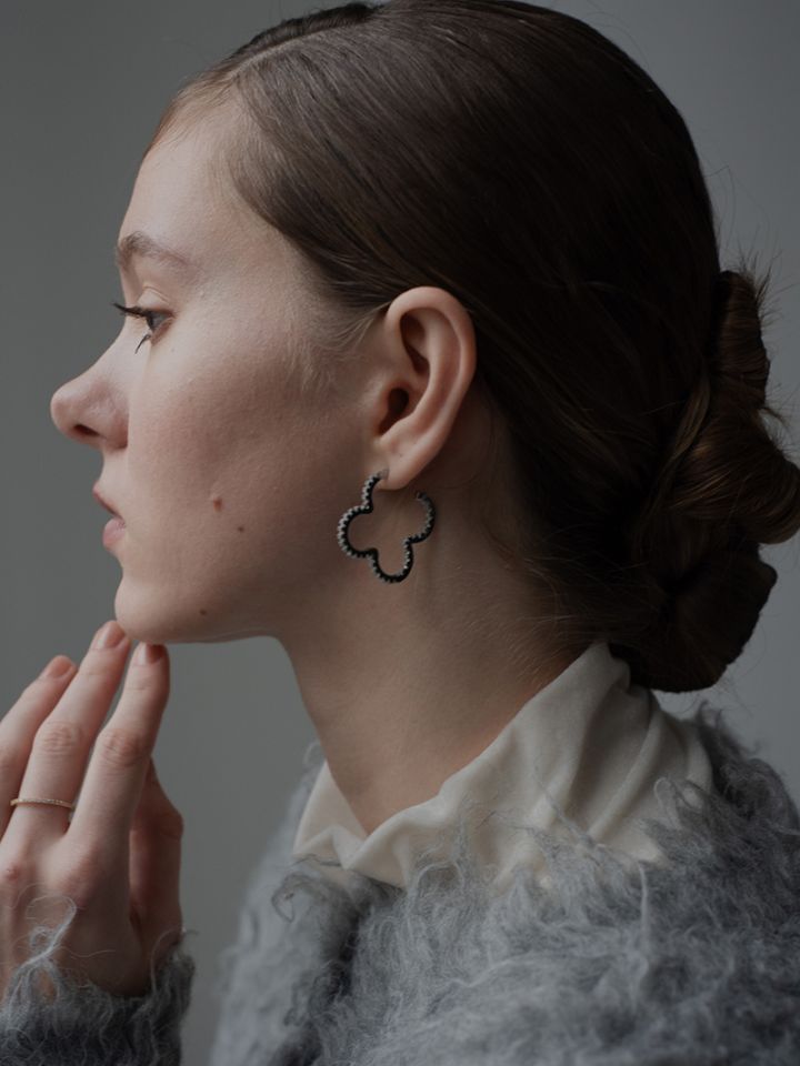 clover hoop pierce (silver) | ALL ITEM | sheriche（シェリッシュ）