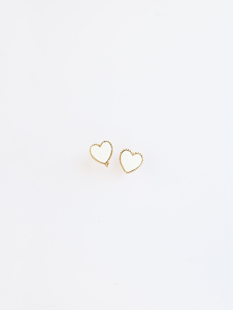 white heart earring | earring | sheriche（シェリッシュ）