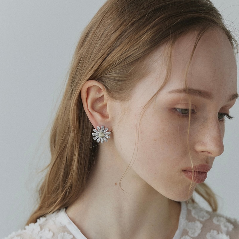 新品Shericheマーガレットピアス、イエロー marguerite pierce -yellow- | pierce | sheriche（シェリッシュ）