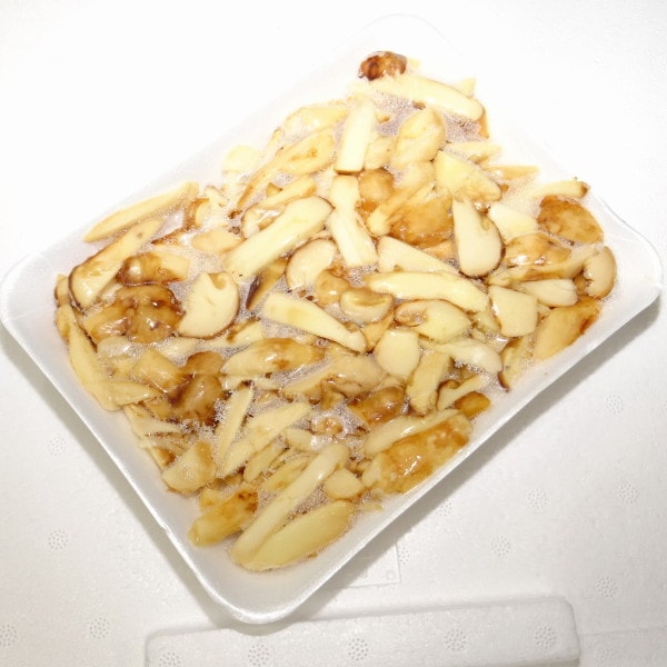 2】【単価1080円/パック】【単位10パック】生冷凍 松茸 カット済み 無