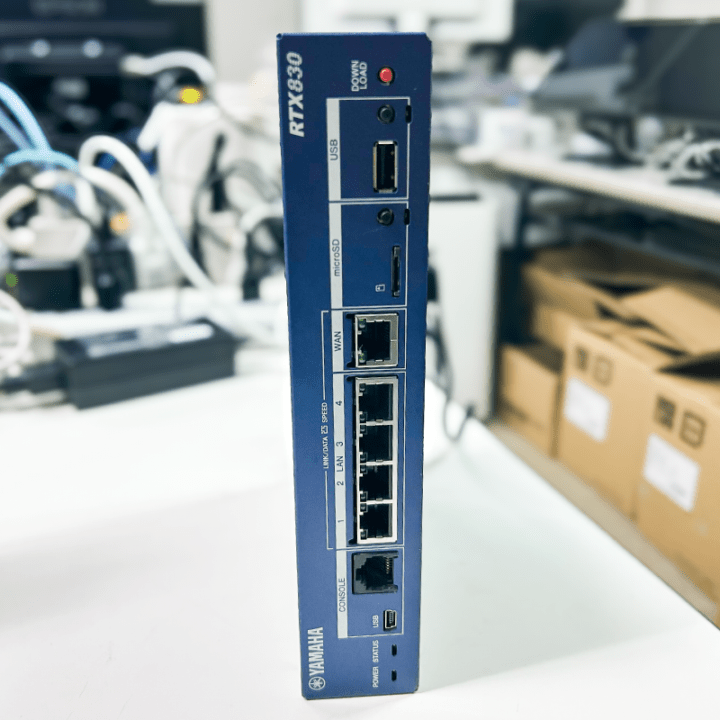 【ジャンク品】ヤマハ ギガアクセスVPNルーター RTX830