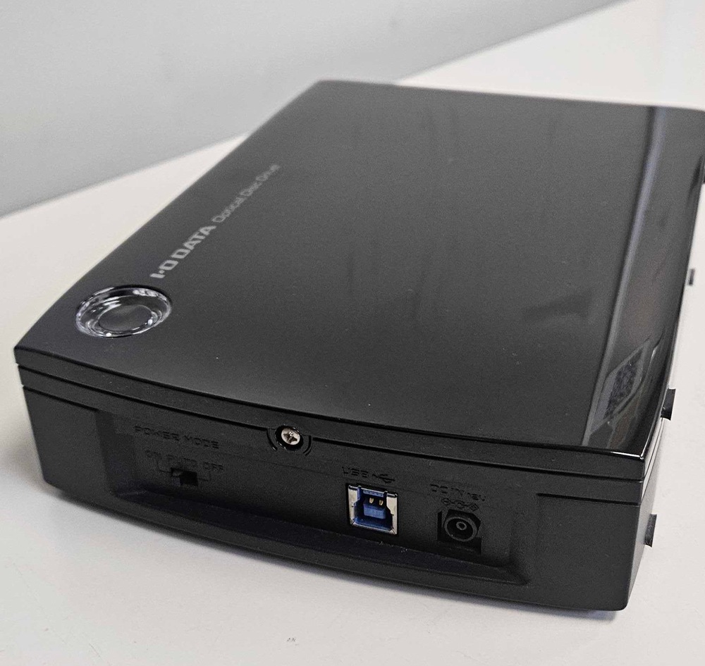 【ジャンク品】I-O DATA 16倍速高速書込 ブルーレイドライブ BRD-UT16WX