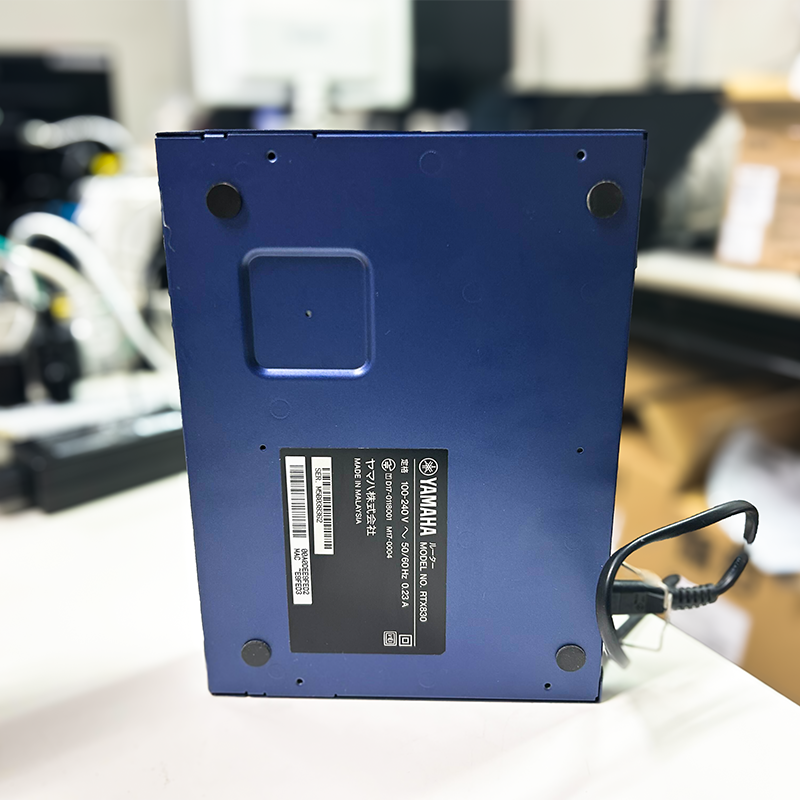 【ジャンク品】ヤマハ ギガアクセスVPNルーター RTX830