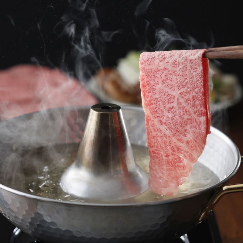 黒毛和牛肩ロースすき焼き・しゃぶしゃぶ1Kg(500g×2)/A4等級以上/まとめ買い/ネット限定