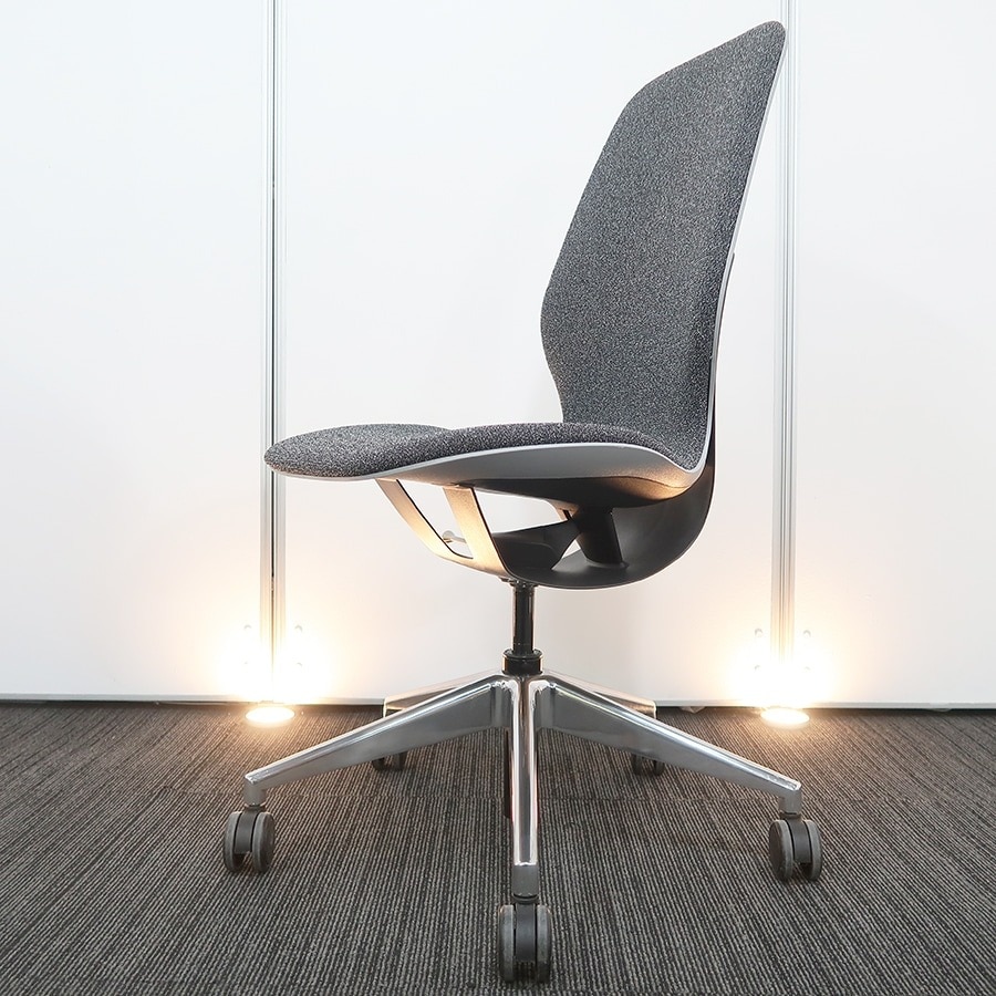 【オフィスチェア】中古オフィス家具<br>■スチールケース／SILQ（シルク） ※プラチナムソリッド＆マーレ色