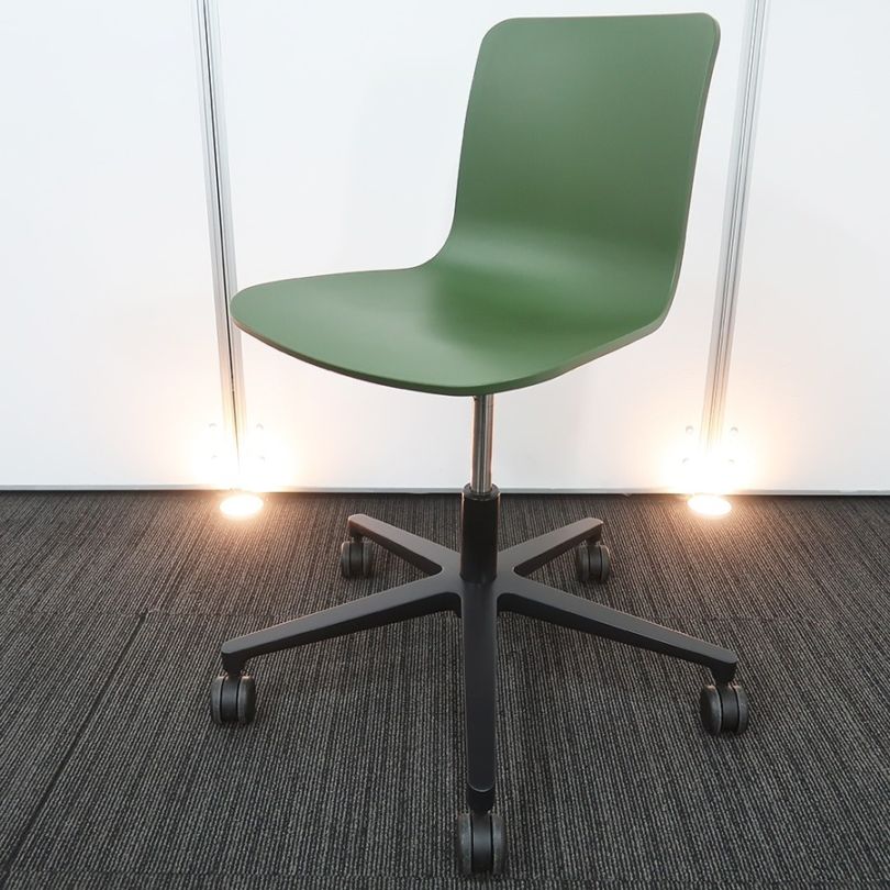 中古】 【オフィスチェア（チェア/イス/いす/椅子）】Vitra（ヴィトラ