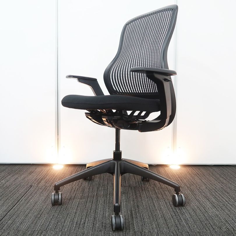 【オフィスチェア】【デザイナーズチェア】中古オフィス家具<br>■Knoll（ノル）／ Re Generation （リジェネレーション）