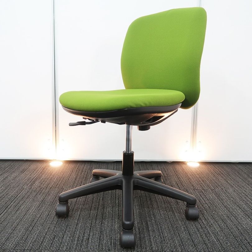 エニーザ(Anyza) ウチダ(UCHIDA) 肘無し 中古 3637