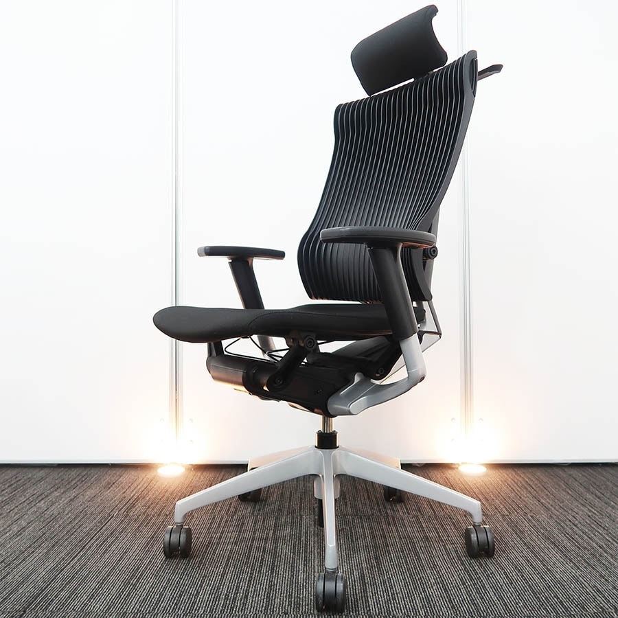 【オフィスチェア】中古オフィス家具<br>■イトーキ／Spina（スピーナ）※ヘッドレスト付き