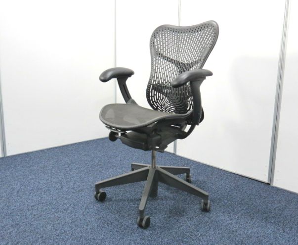 中古オフィス家具 ハーマンミラー／ミラ2チェア