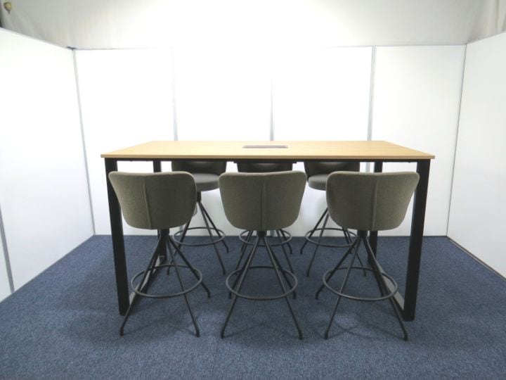 ハイテーブル＋ハイチェア コクヨコーデ6脚セット 中古 YR3984