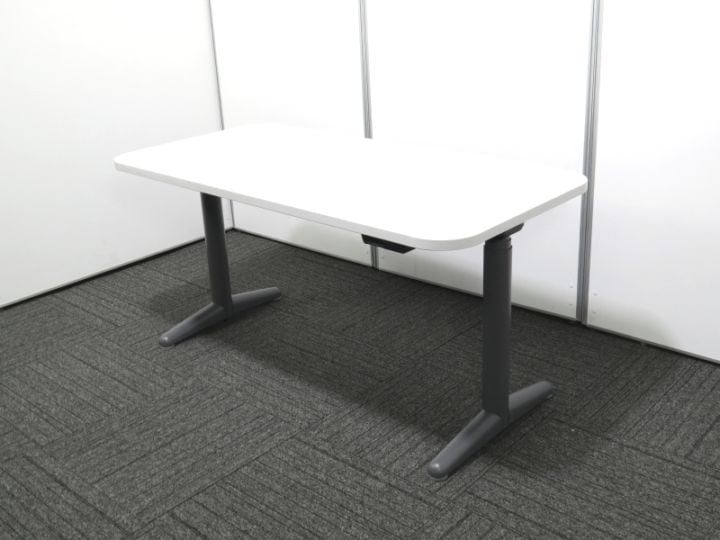 【中古】ライブス スイフト オカムラ 電動昇降デスク W1350  3R00SP 0643 中古 R4002