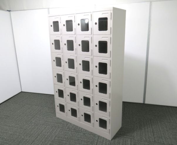 シューズボックス イトーキ  扉付タイプ/24人用窓付 HDK-1046AK-WE 中古 S4006