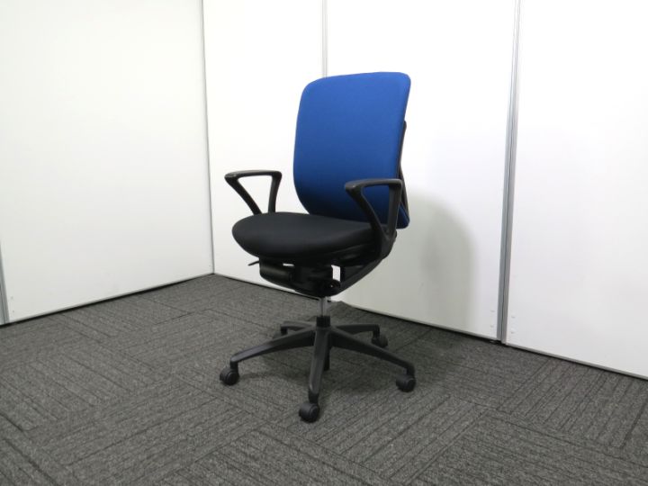 【20%ff】イエラチェア イナバ デザインアーム 中古 S4064