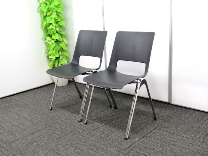 ヴィレッグス カッシーナイクスシー スタッキングチェア 未使用品 2脚セット Y4160