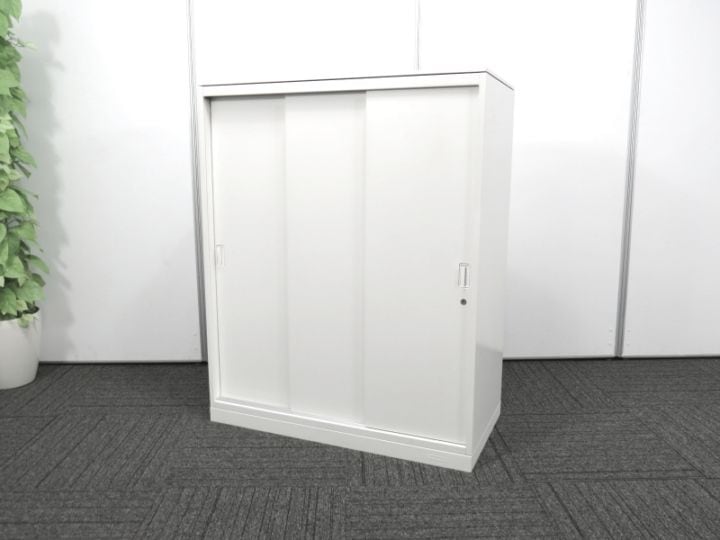 レクトライン オカムラ 3枚扉 引き違い書庫 天板付き 中古 Y4162