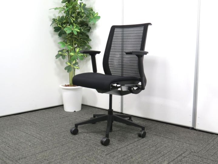 【中古】シンクチェア スチールケース 可動肘 中古 Y4260