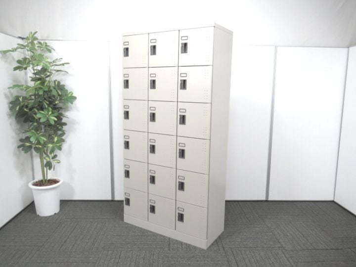 【中古】スクールロッカーシリーズ コクヨ 18人用  SLK-HT18LF1 中古 S4268