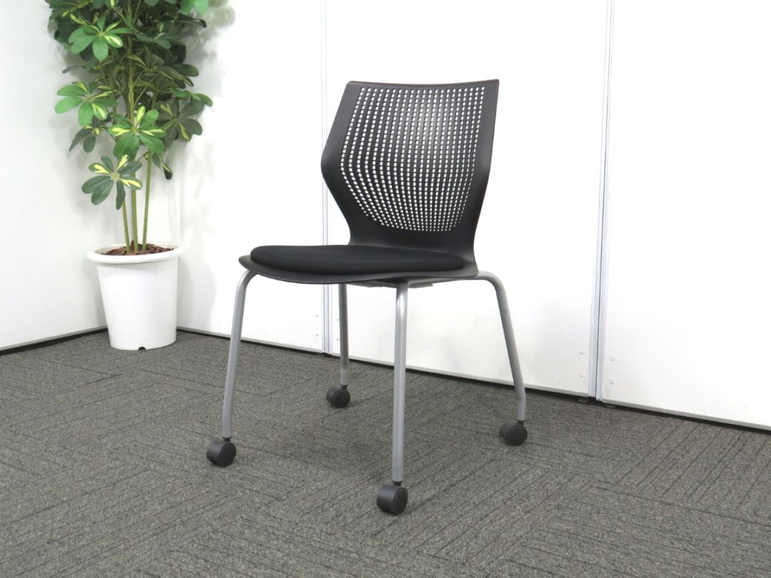 【中古】マルチジェネレーション Knoll/ノル スタッキングタイプ 肘なし KNML-20H-401B 中古オフィスチェア R4767