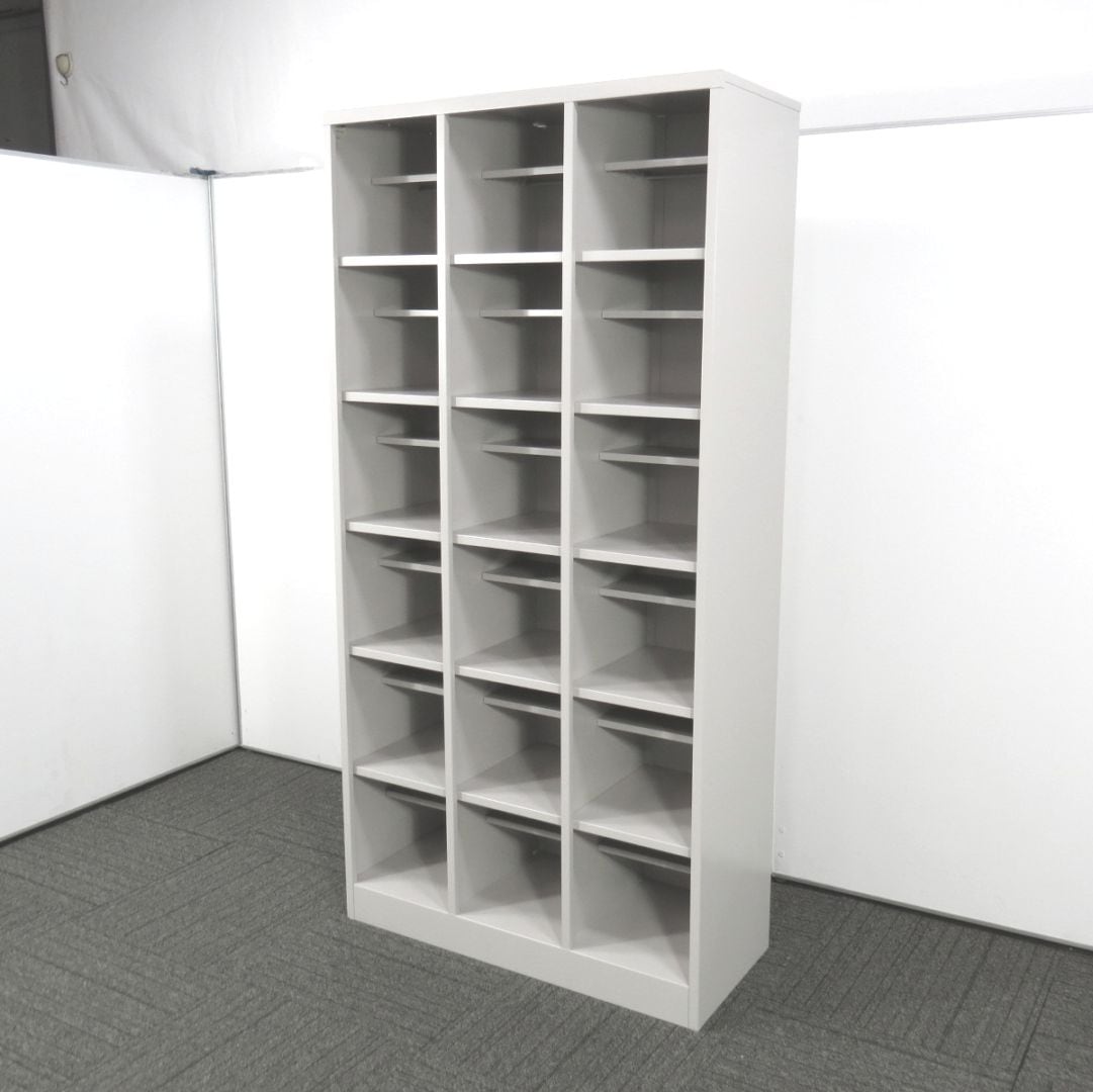 【中古】DSシリーズ イトーキ シューズボックス 18人用 中古オフィス家具 S4846