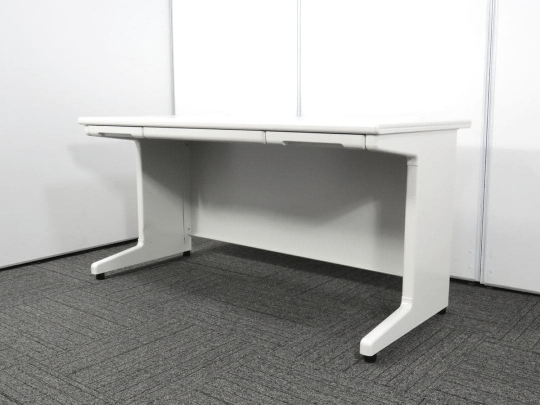 【中古】LAデスク プラス W1400 25年製 電源タップ付 LA-NT147-WS 中古オフィス家具 R4854