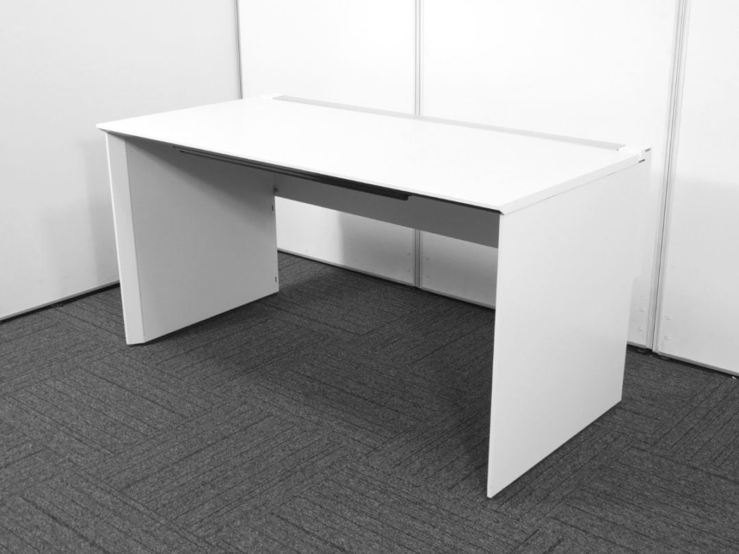 【中古】ワークヴィスタ コクヨ W1400 平机 センター引き出し付き SDT-V147PAW 中古オフィス家具 S4902