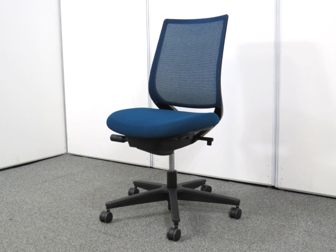 【中古】ミトラ2チェア コクヨ スタンダードバック 24年製 C04S-10M-BKT6T61 中古オフィス家具 Y5099