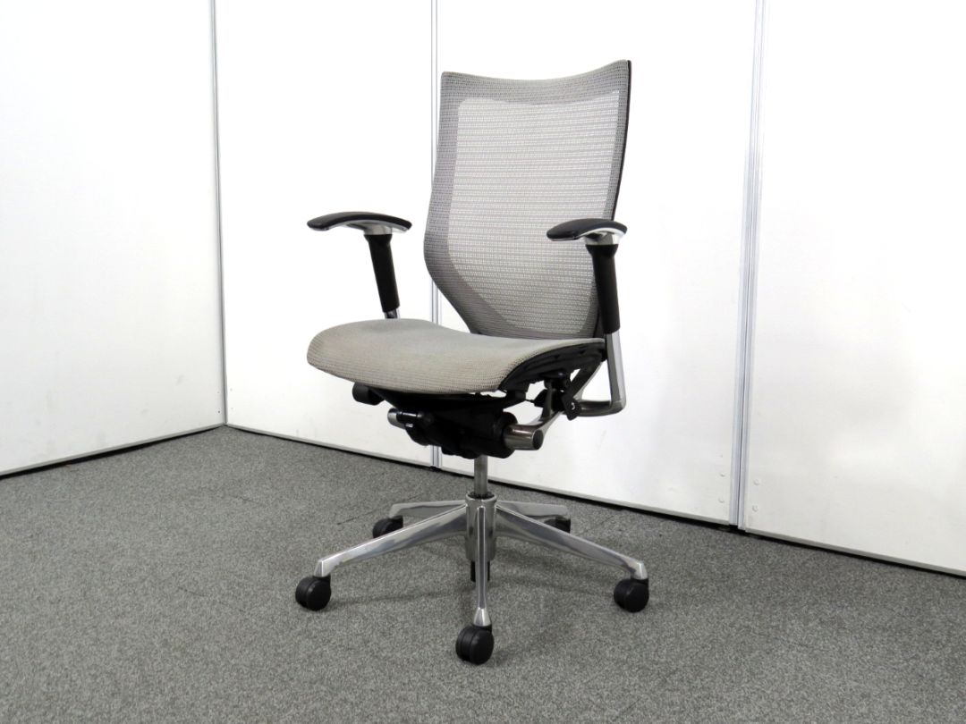 【中古】バロンチェア オカムラ ハイバック ポリッシュ脚 アジャストアーム CP85AR-FDH3 中古オフィス家具 R5234