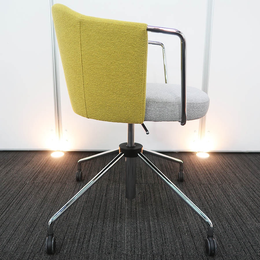 高品質でお買い得。中古オフィス家具【オフィスチェア（チェア/イス