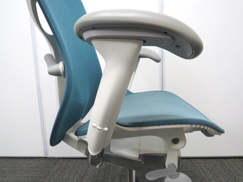 中古】ミラ2チェア ハーマンミラー ターコイズブルー 中古オフィスチェア